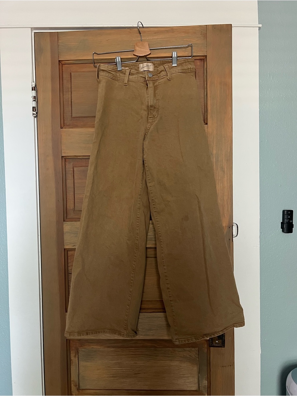 Universal Threads Sailor Wide Leg in Tan